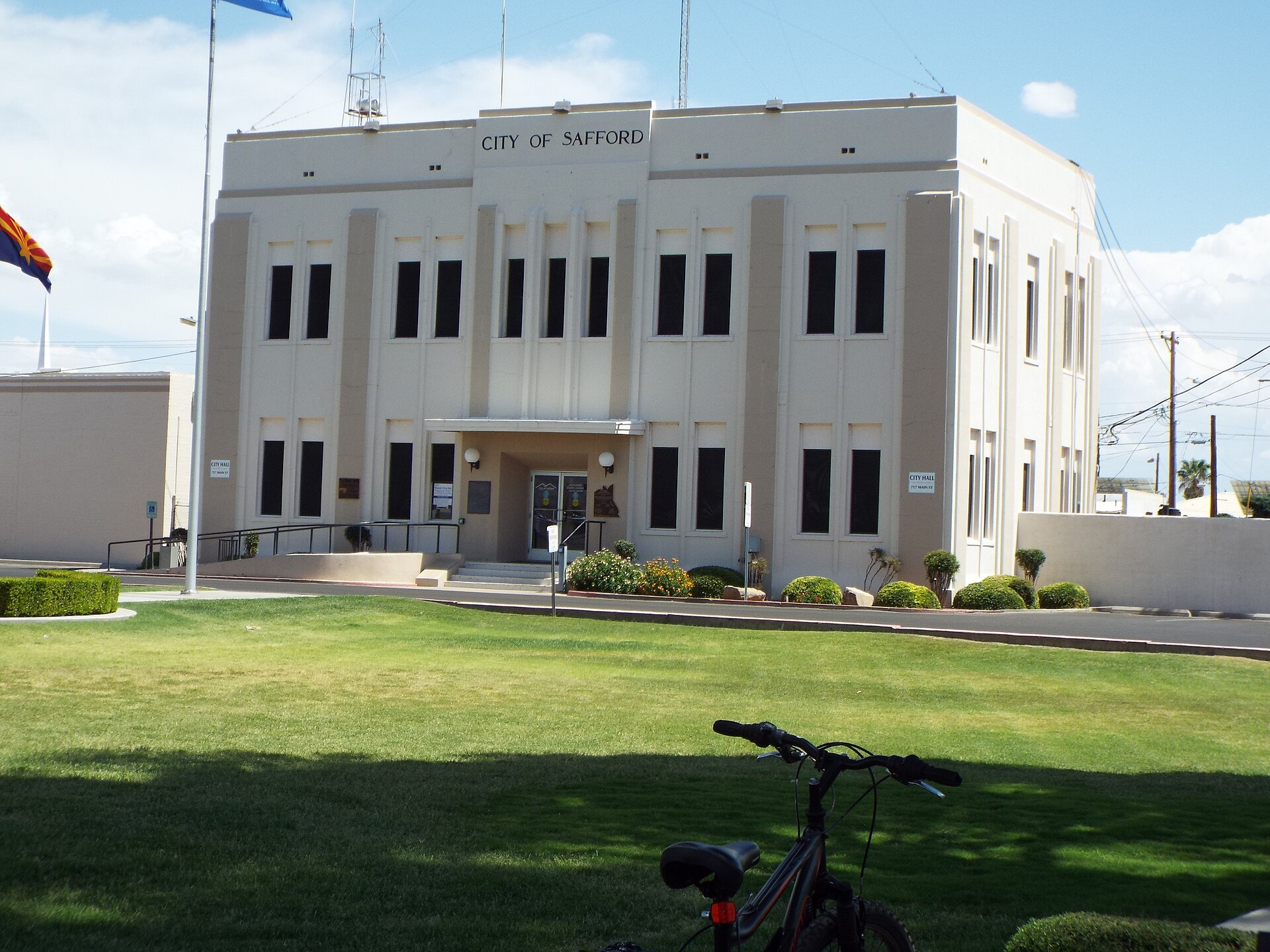 Historic Safford School and City Hall building